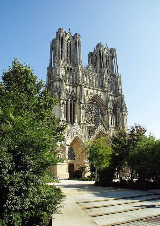 Cathédrale Notre-Dame de Reims, parvis