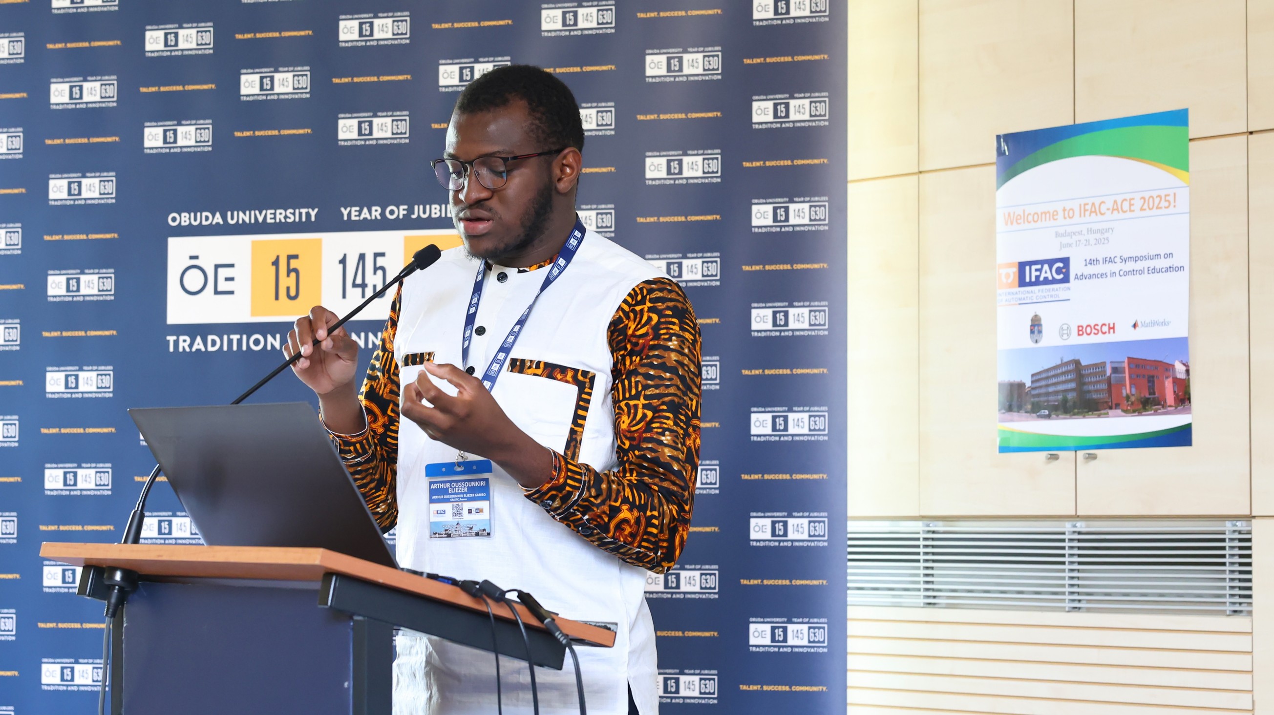 Arthur Gambo : Interventions en France et à l’international sur les jumeaux numériques et l’IoT
