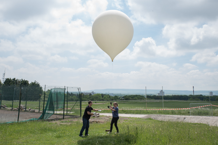 Montée assistée du ballon