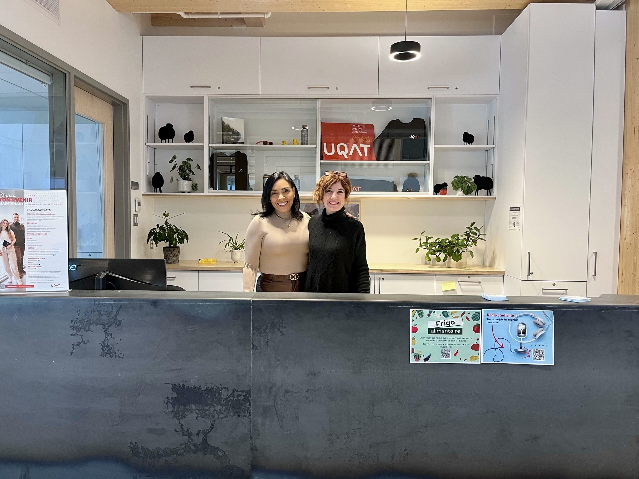 Sophie Hourdin et son homologue de l'UQAT