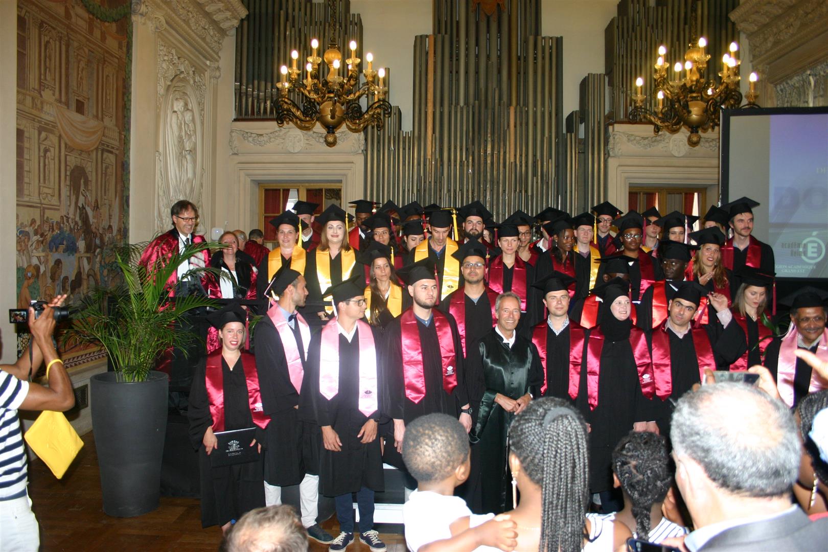 Photo groupe Cérémonie remise de diplome