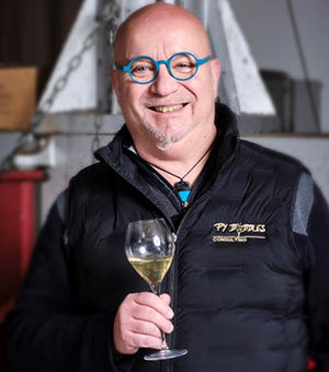 Pierre-Yves BOURNERIAS – Œnologue, consultant indépendant & créateur de bulles
