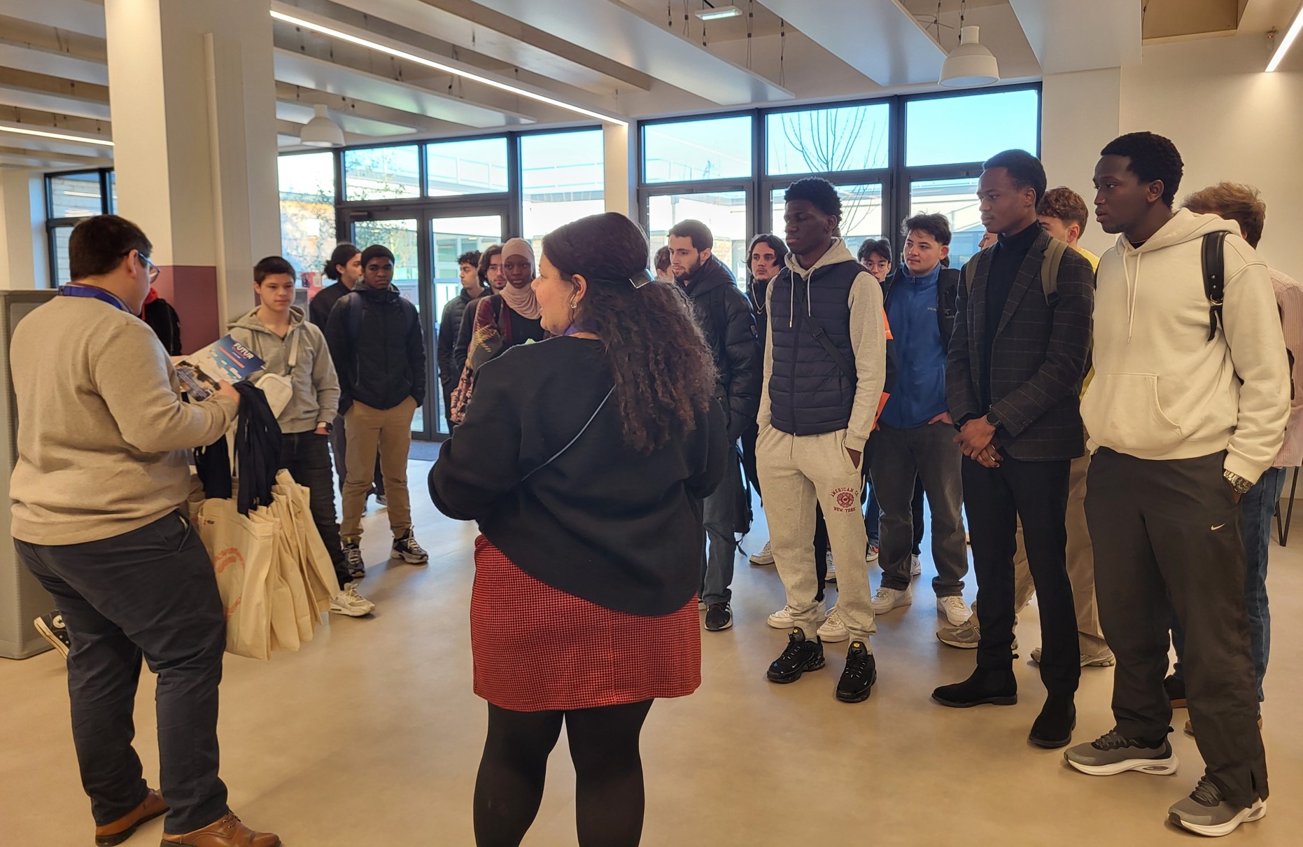 Journée « Futur éclairé » : des lycéens à la découverte des formations et des métiers de l’énergie