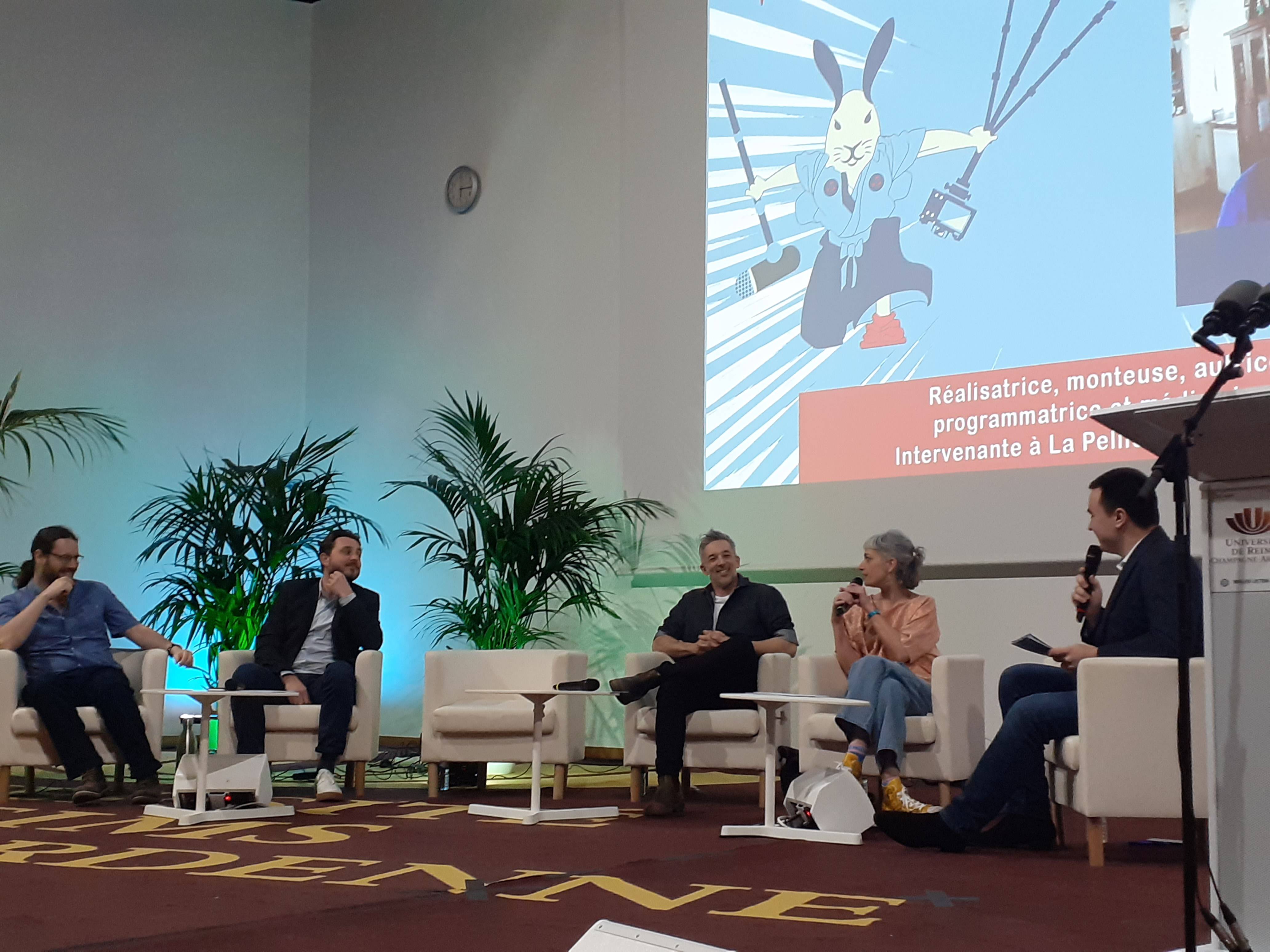 Plateau avec le jury pro (jpg, 807ko)