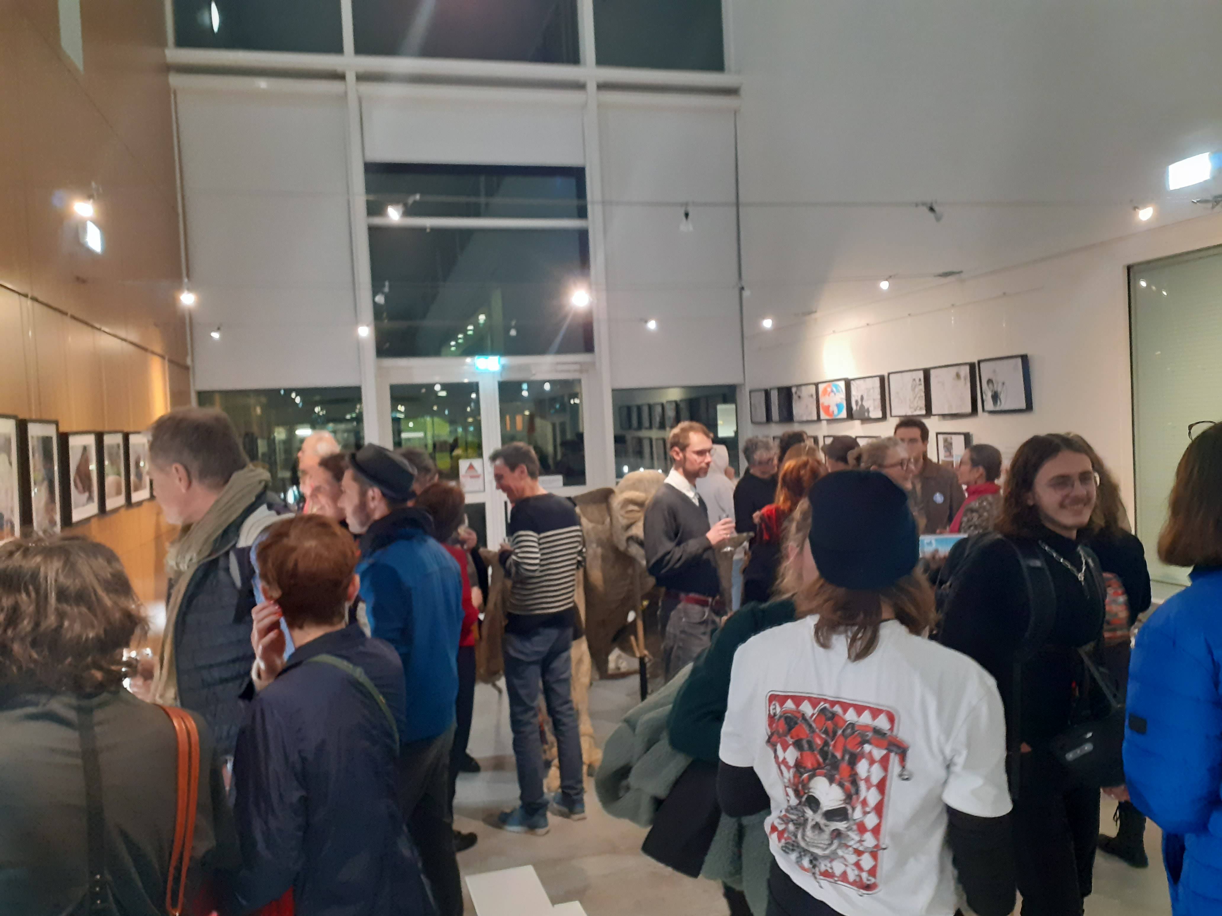 public espace exposition (jpg, 658ko)