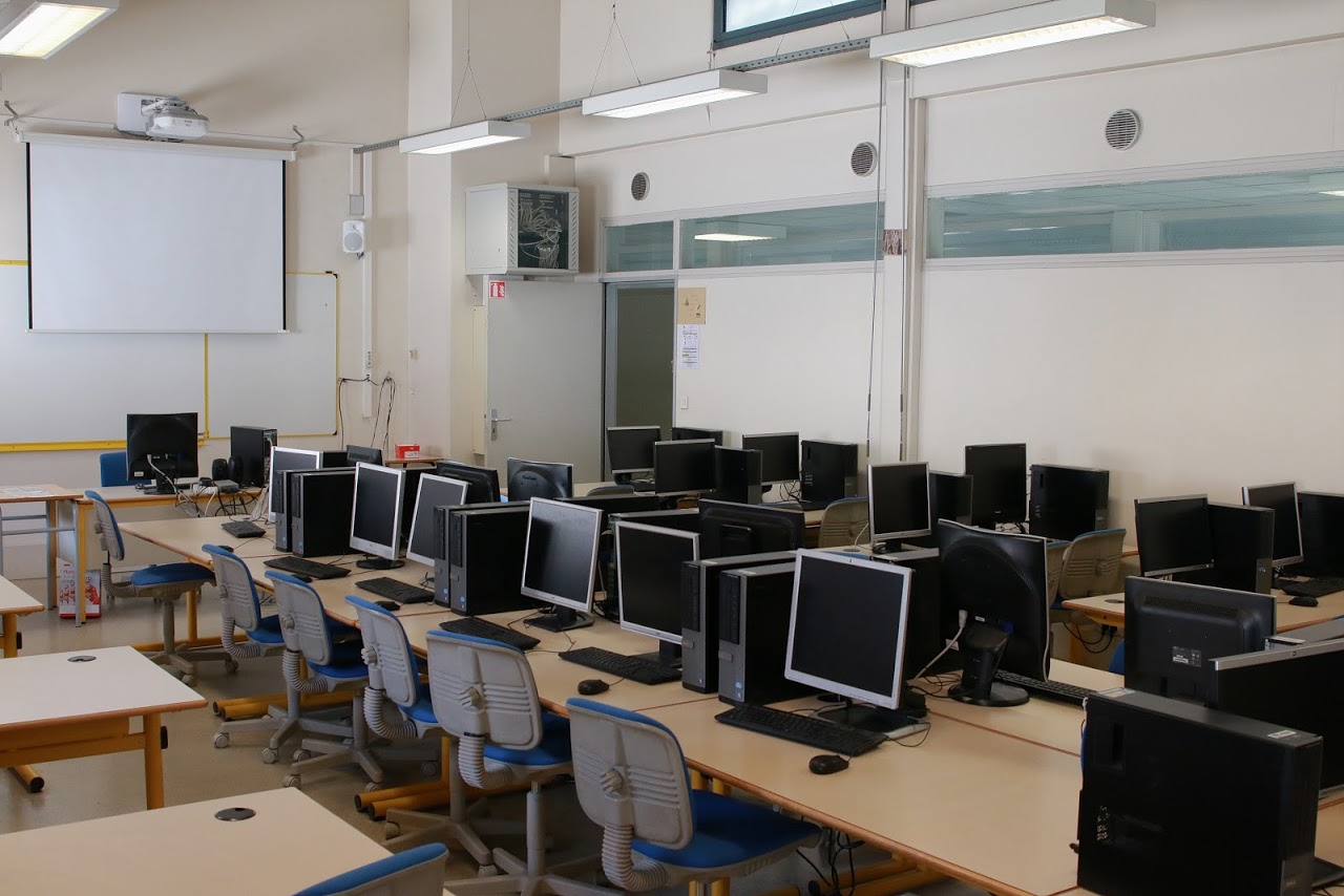 Salle informatique