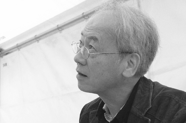 Visuel portrait Akira Mizubayashi